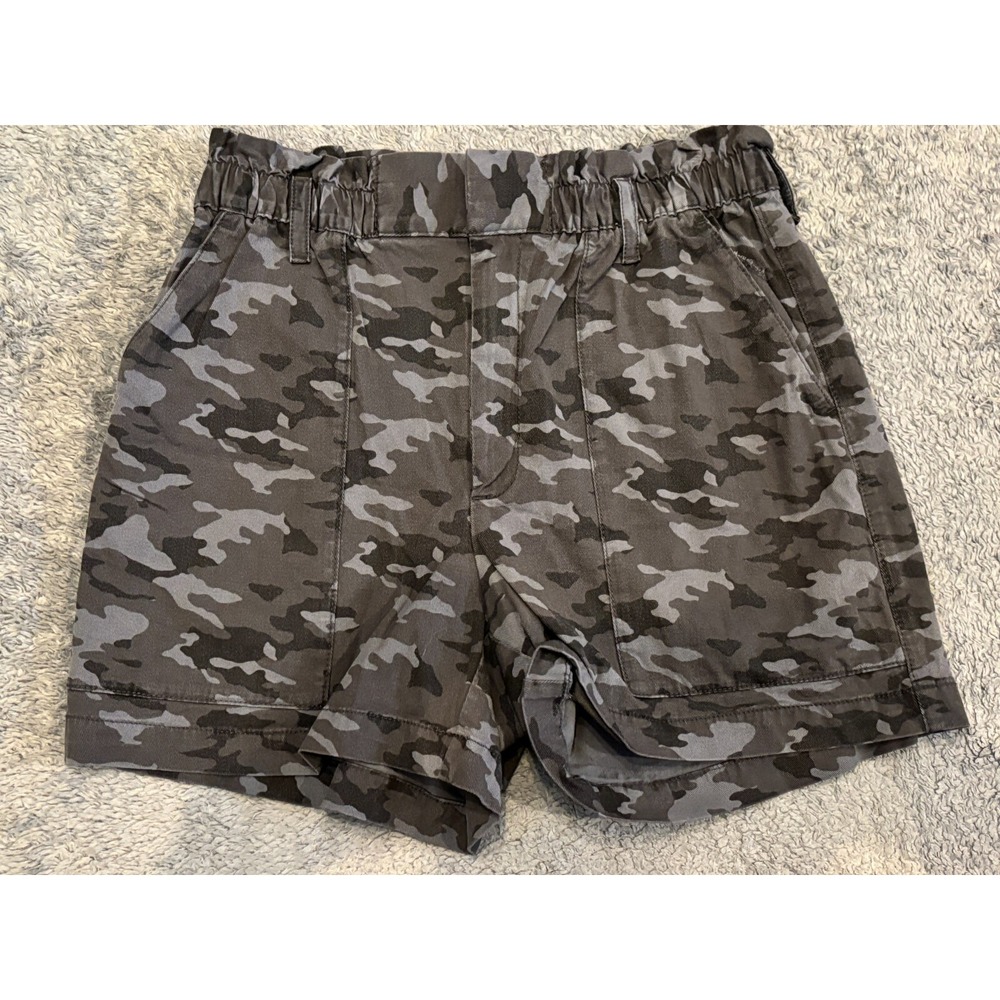 Banana Republic Camouflage Chino Shorts Womens 4 Elastic Waist Grey Black Camo
